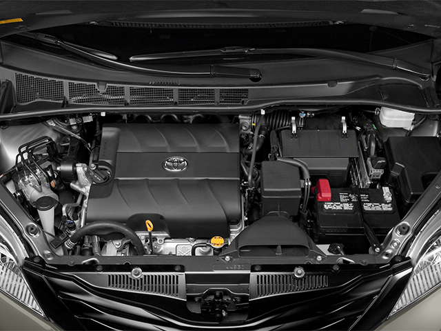 2014 Toyota Sienna L 7 Passenger