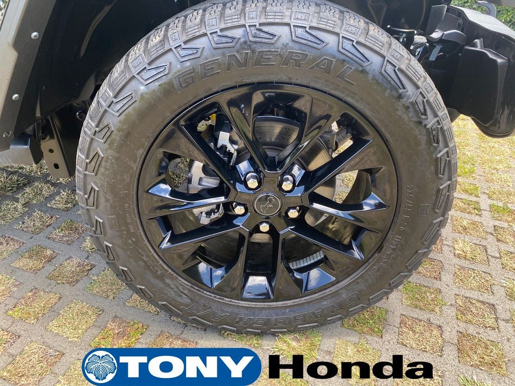 2025 Jeep Gladiator Nighthawk
