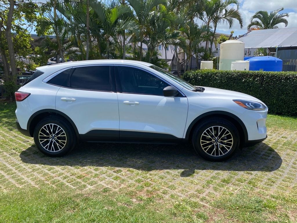 2022 Ford Escape Plug-In Hybrid SE