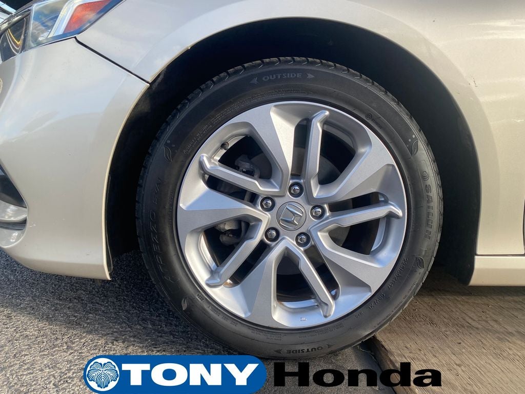 2018 Honda Accord LX - Photo 10