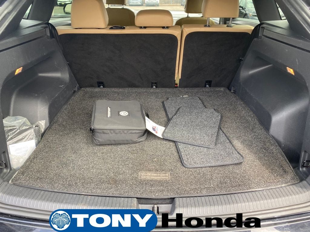 2020 Volkswagen Atlas Cross Sport 2.0T SE w/Technology