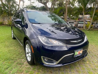 2017 Chrysler Pacifica Touring L Plus