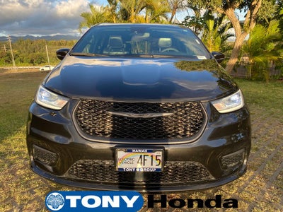2022 Chrysler Pacifica Hybrid Touring L