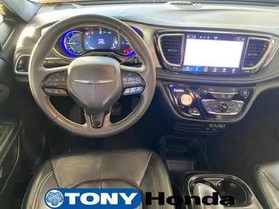 2022 Chrysler Pacifica Hybrid Touring L