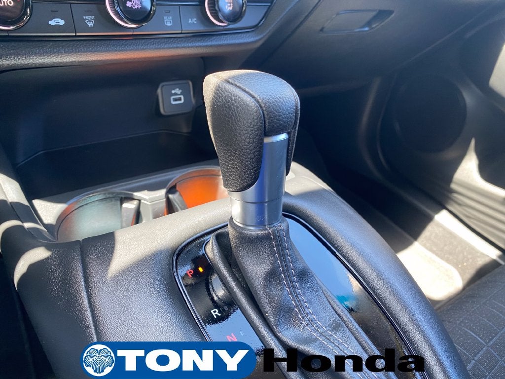 2025 Honda HR-V LX - Photo 17