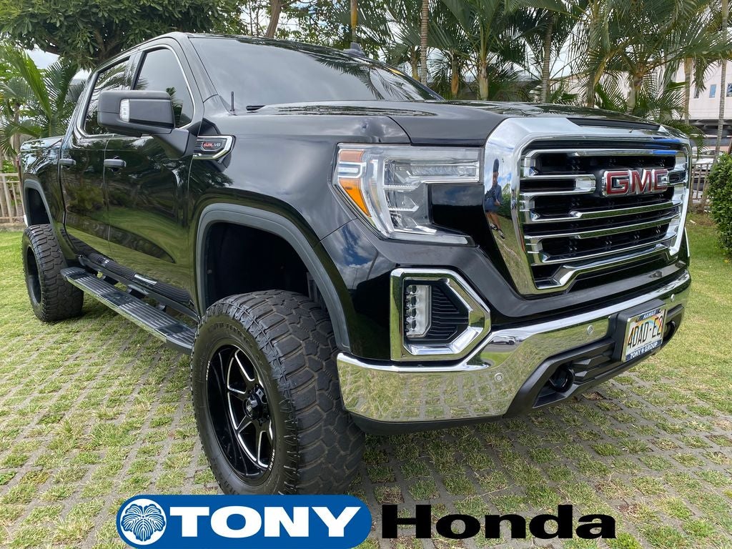 2020 GMC Sierra 4WD Crew Cab Short Box SLT's photo