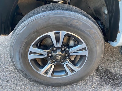 2018 Toyota Tacoma SR5 V6