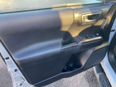 2018 Toyota Tacoma SR5 V6