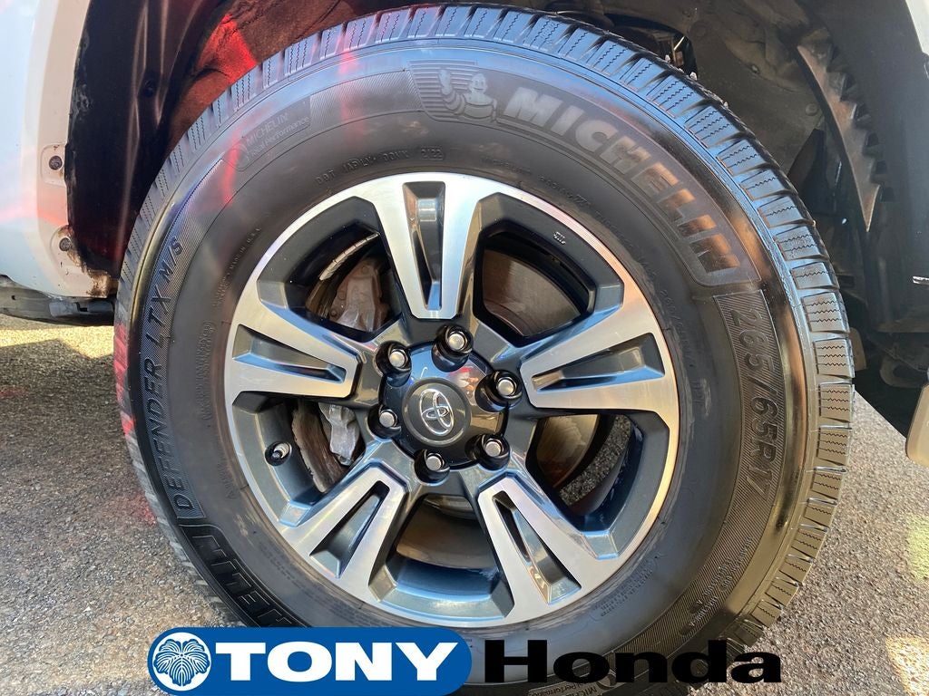 2017 Toyota Tacoma SR5 V6