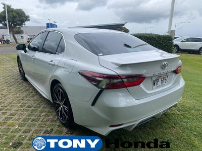 2024 Toyota Camry SE