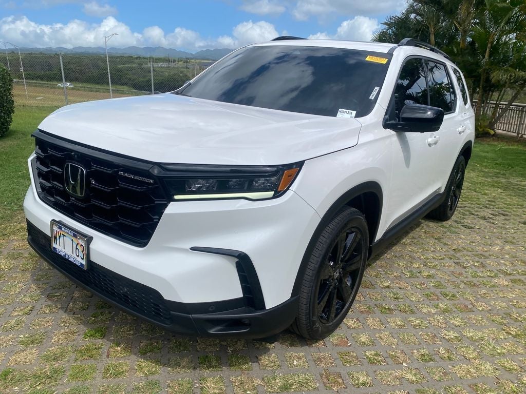 2025 Honda Pilot Black Edition