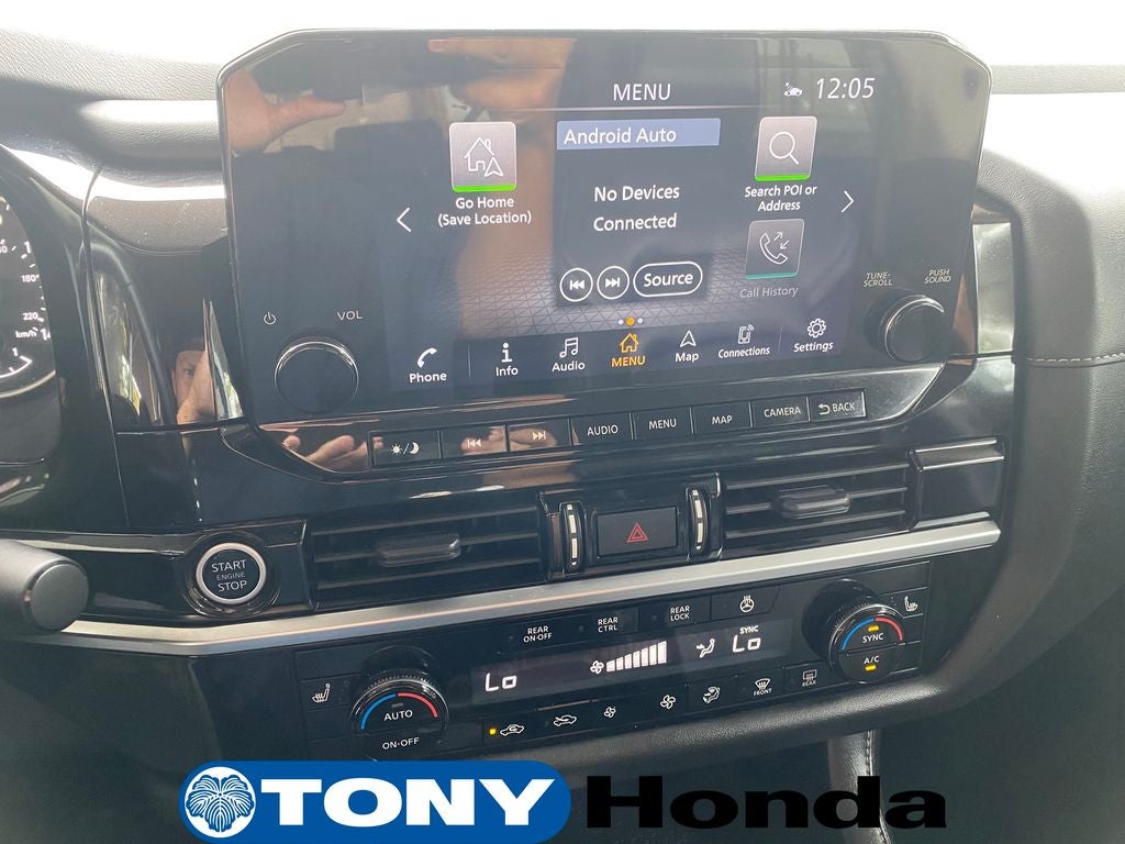 2023 Nissan Pathfinder SL