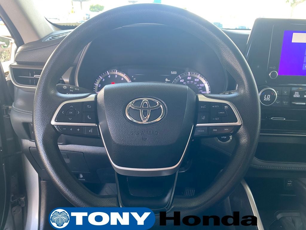 2023 Toyota Highlander L