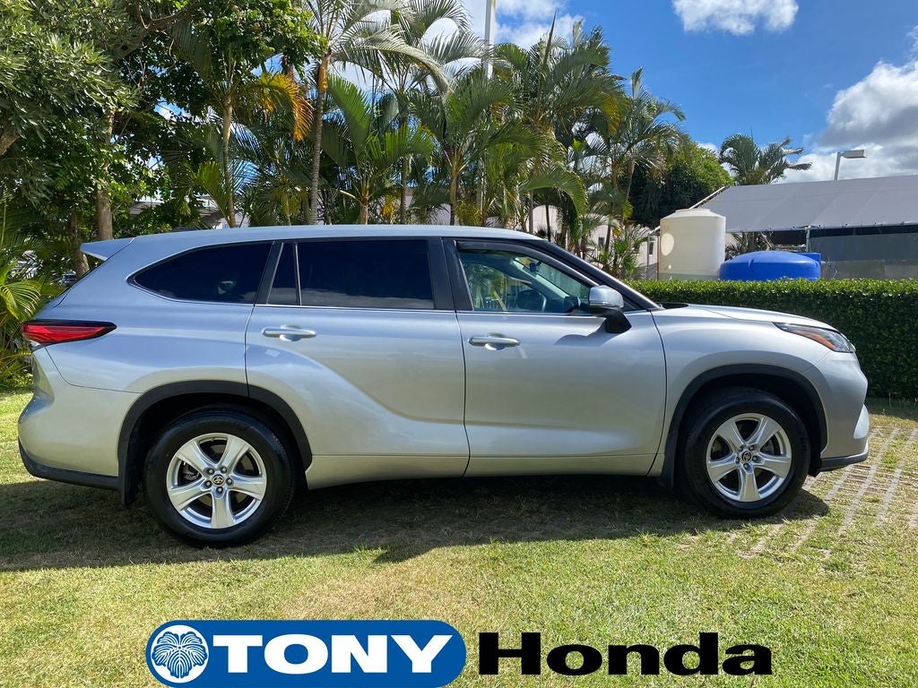 2023 Toyota Highlander LE