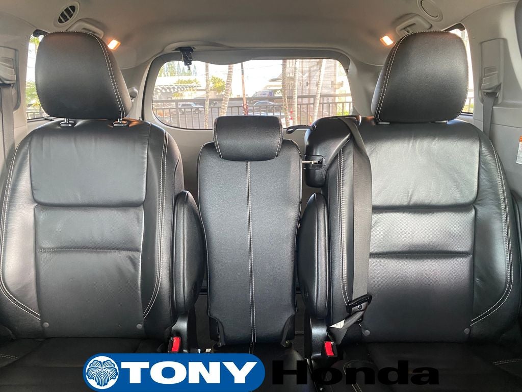 2017 Toyota Sienna SE 8 Passenger