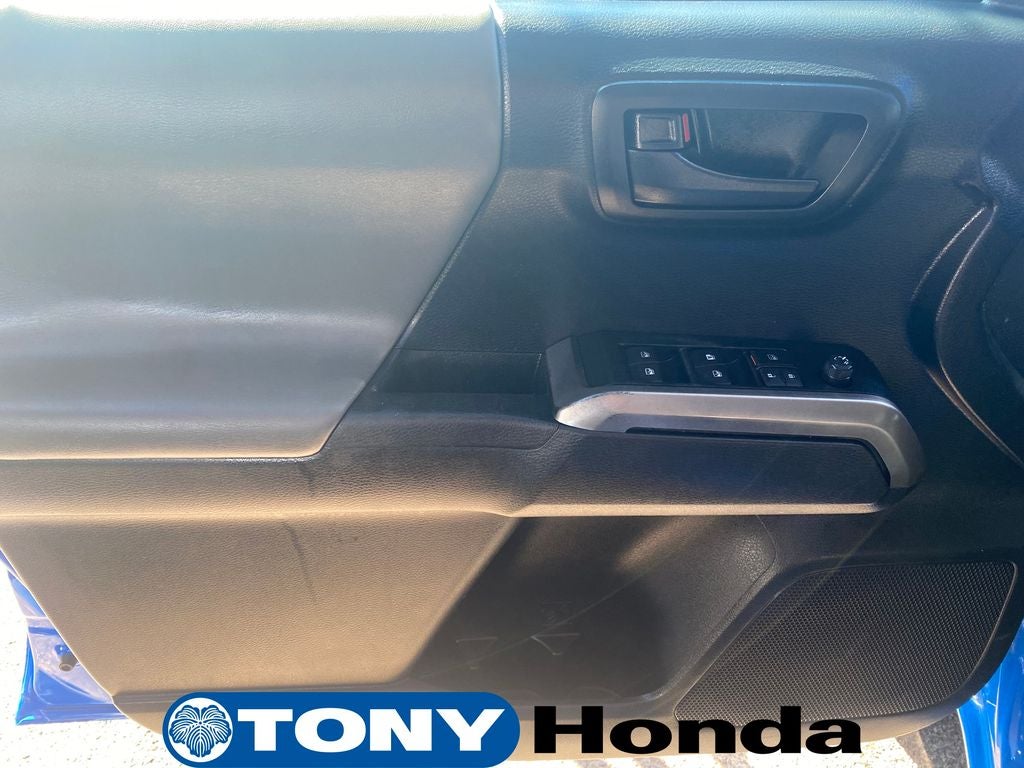 2019 Toyota Tacoma SR5 V6
