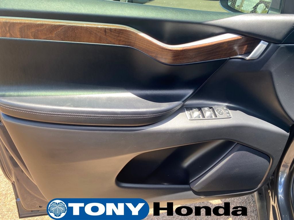 2020 Tesla Model X Long Range