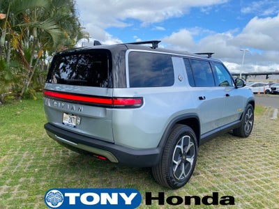 2024 Rivian R1S Adventure