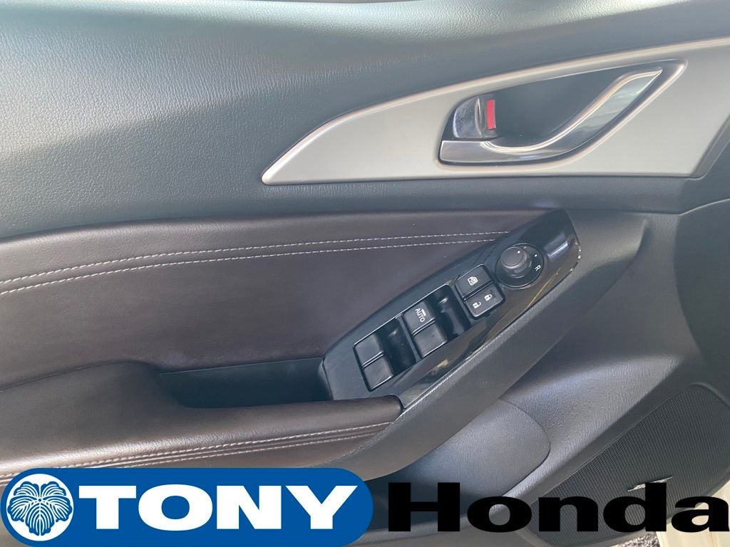 2018 Mazda Mazda3 Touring