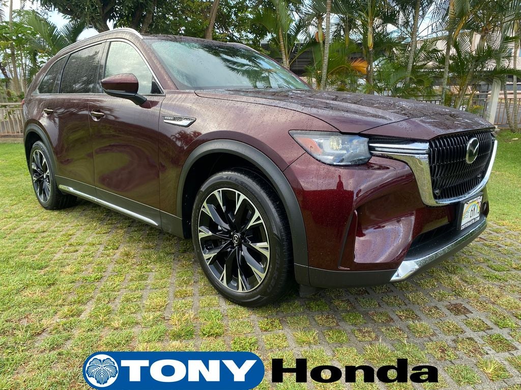 2024 Mazda CX-90 PHEV Premium Package's photo