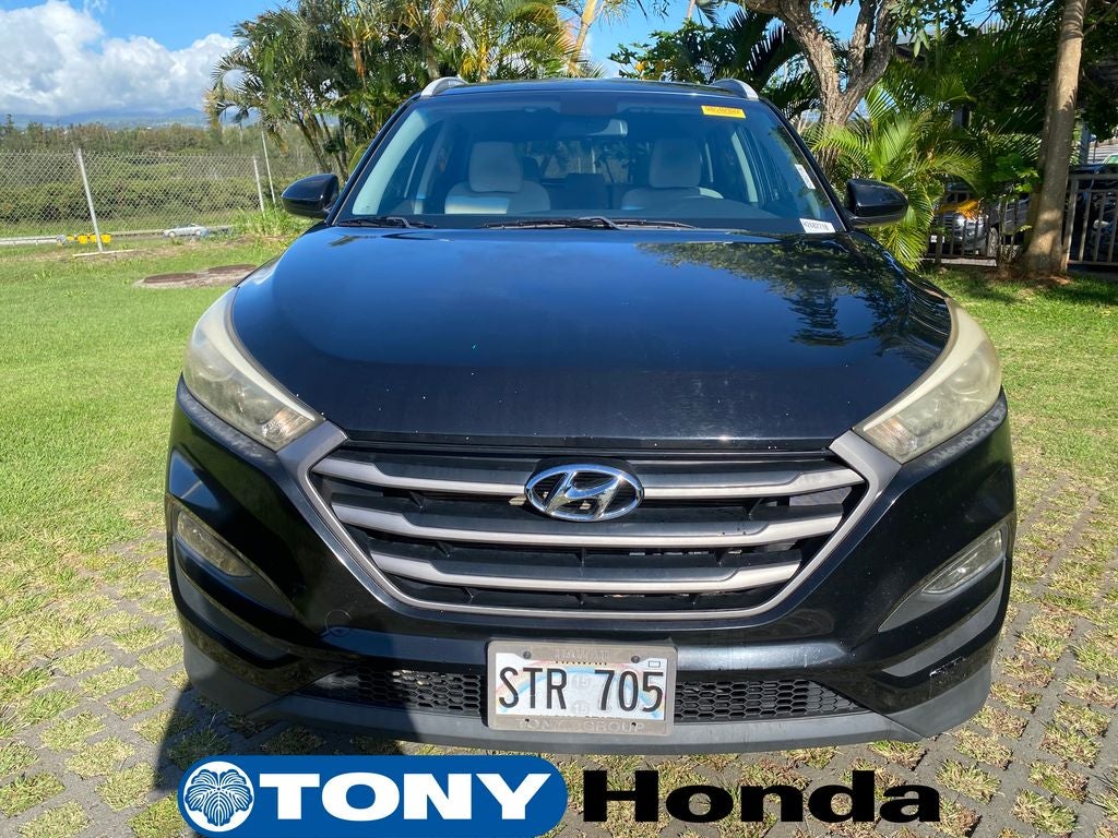 Used 2016 Hyundai Tucson SE with VIN KM8J33A45GU060191 for sale in Waipahu, HI