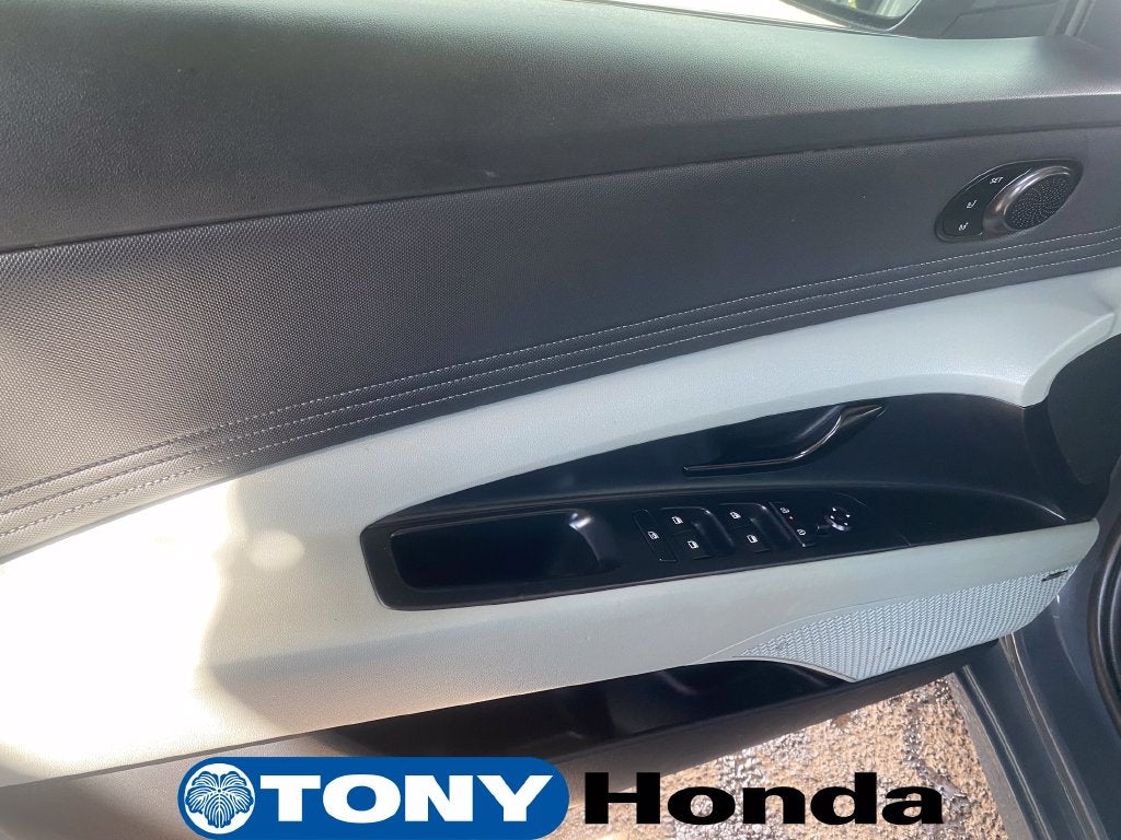 2024 Hyundai Elantra Hybrid Limited