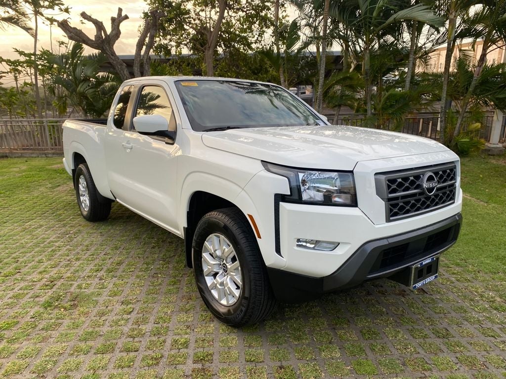 2024 Nissan Frontier SV