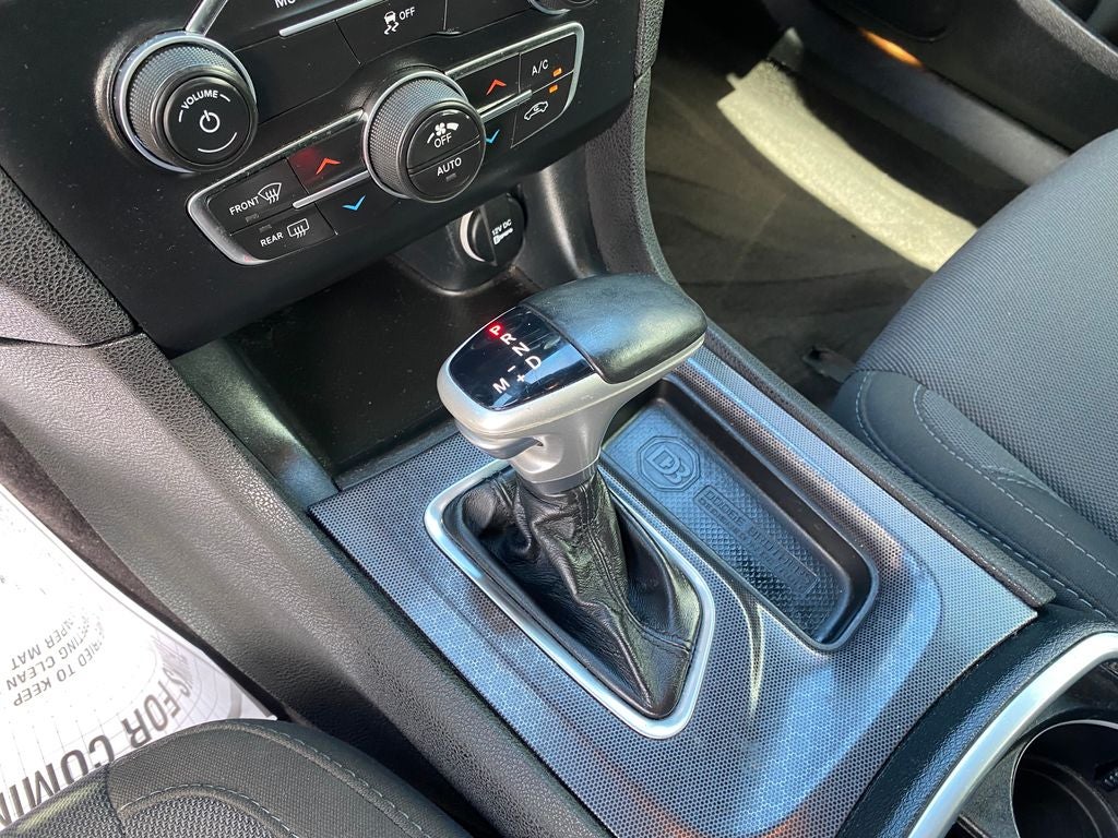 2017 Dodge Charger SXT