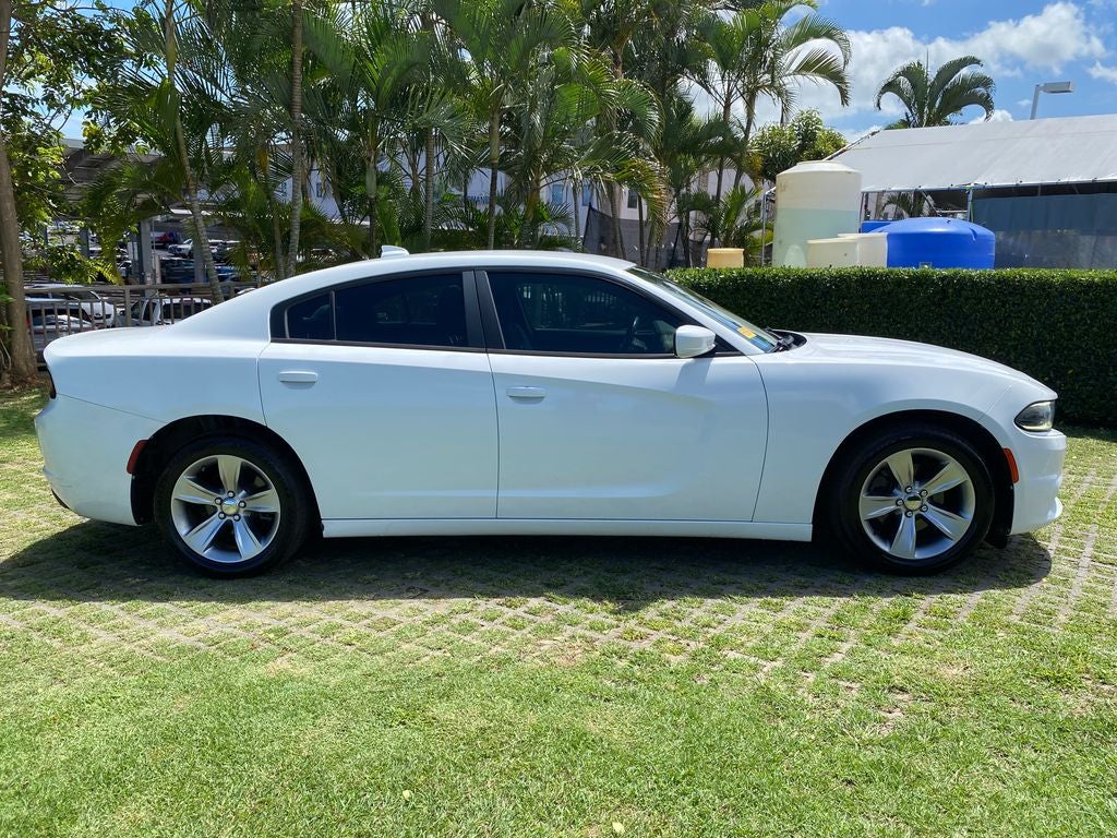 2017 Dodge Charger SXT