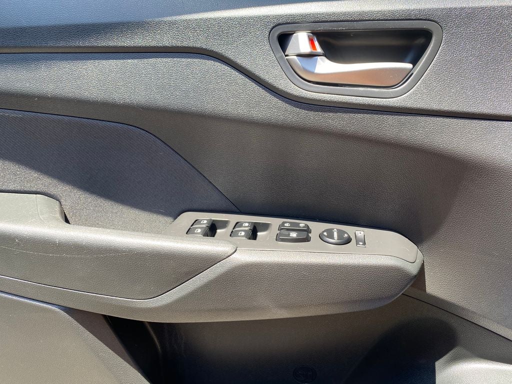 2019 Hyundai Accent SE
