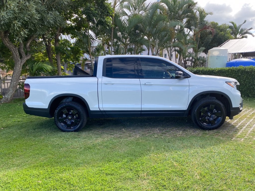 2025 Honda Ridgeline Black Edition