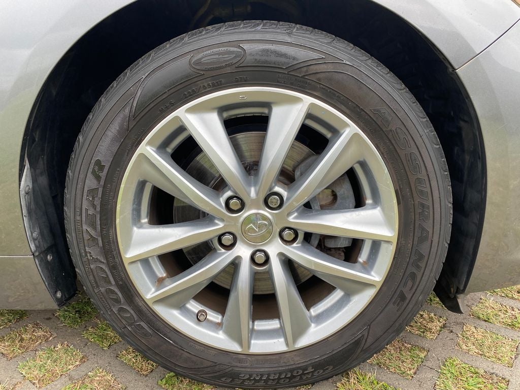 2014 INFINITI Q50 Base