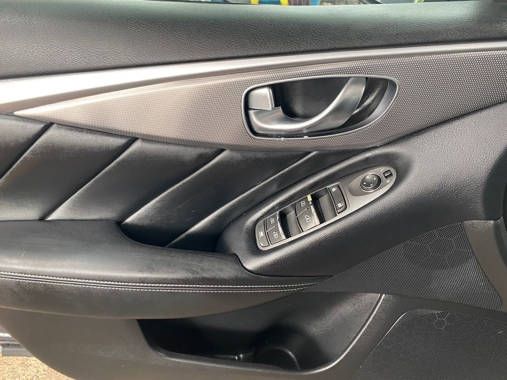 2014 INFINITI Q50 Base