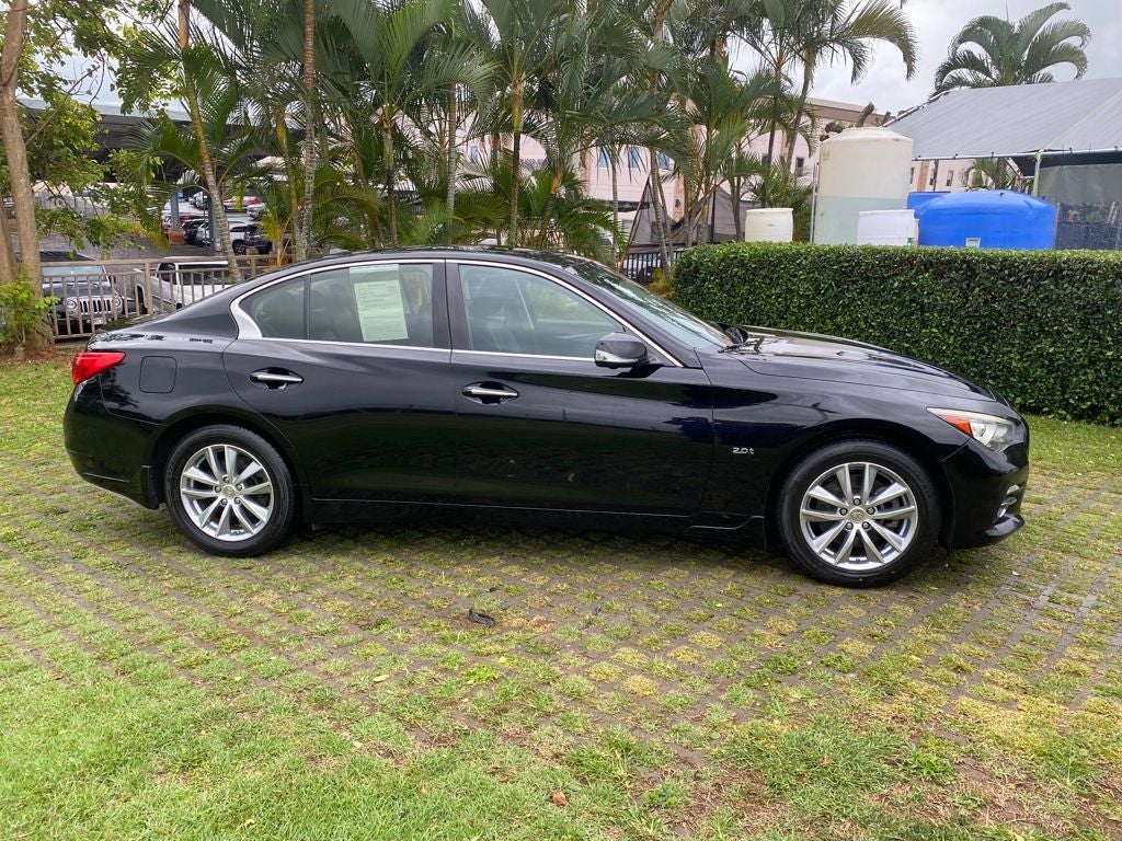 2016 INFINITI Q50 2.0t Premium