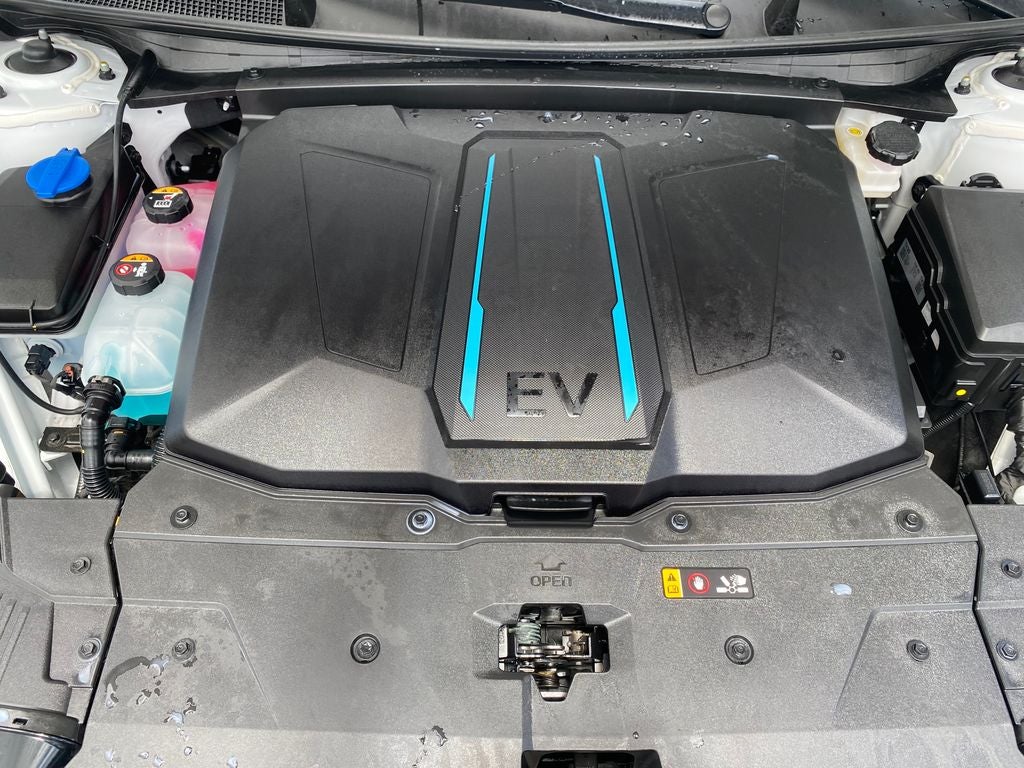 2024 Hyundai IONIQ 5 Limited