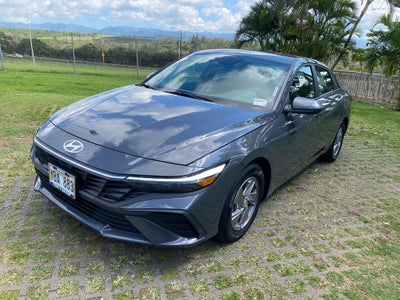 2025 Hyundai Elantra SE