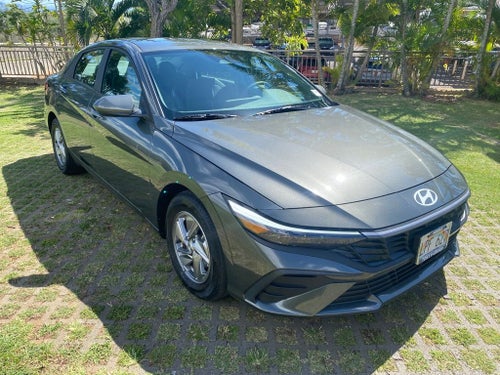 2025 Hyundai Elantra SE