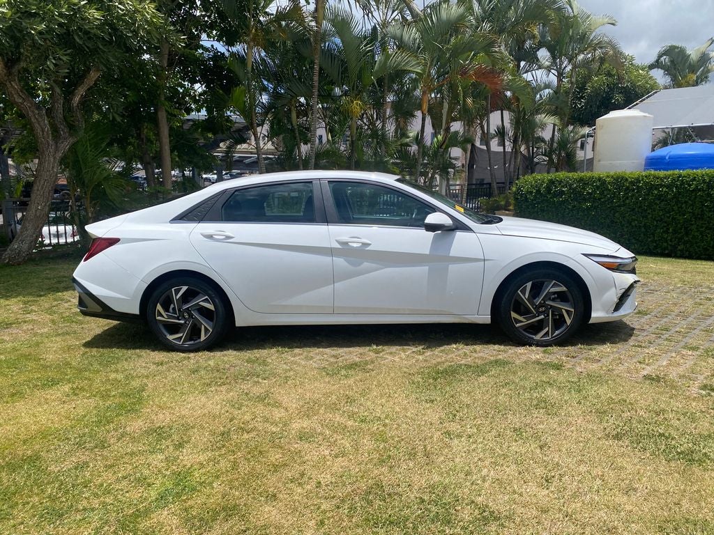 2024 Hyundai Elantra Limited
