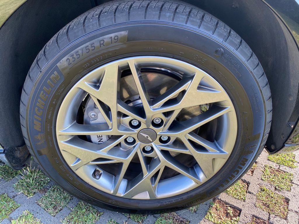 2023 Genesis GV70 2.5T