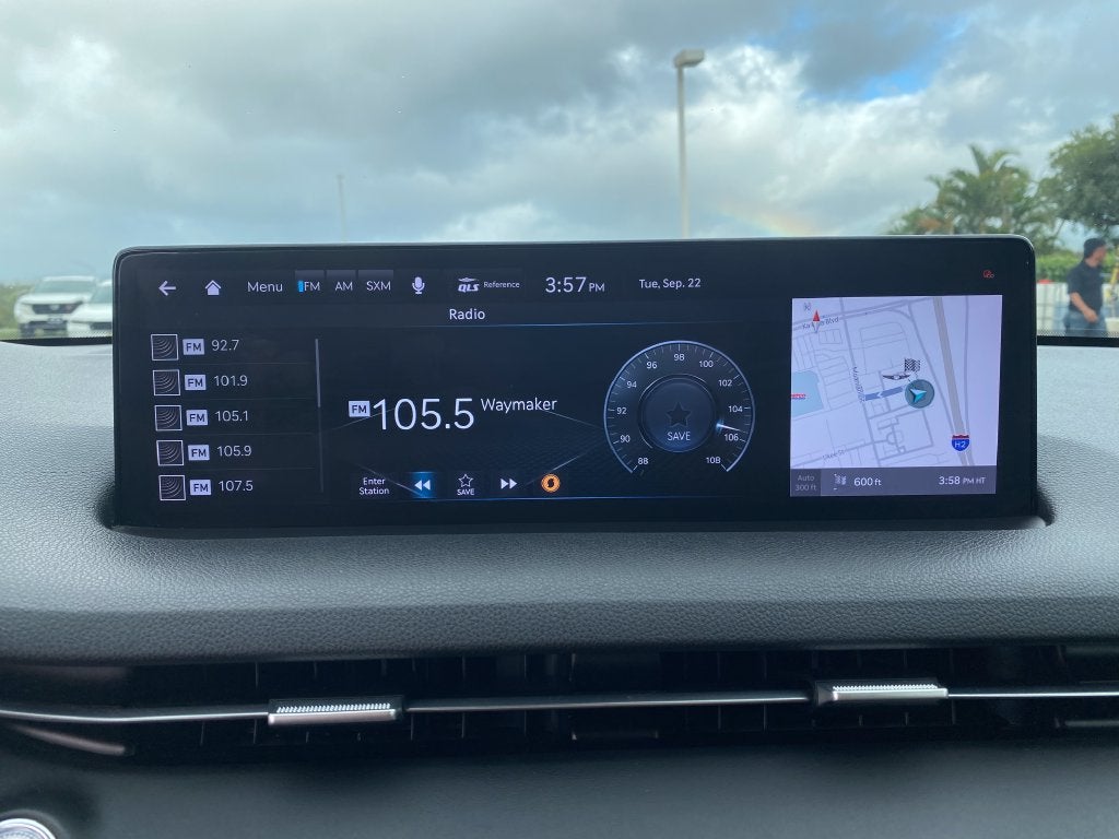 2022 Genesis GV70 2.5T