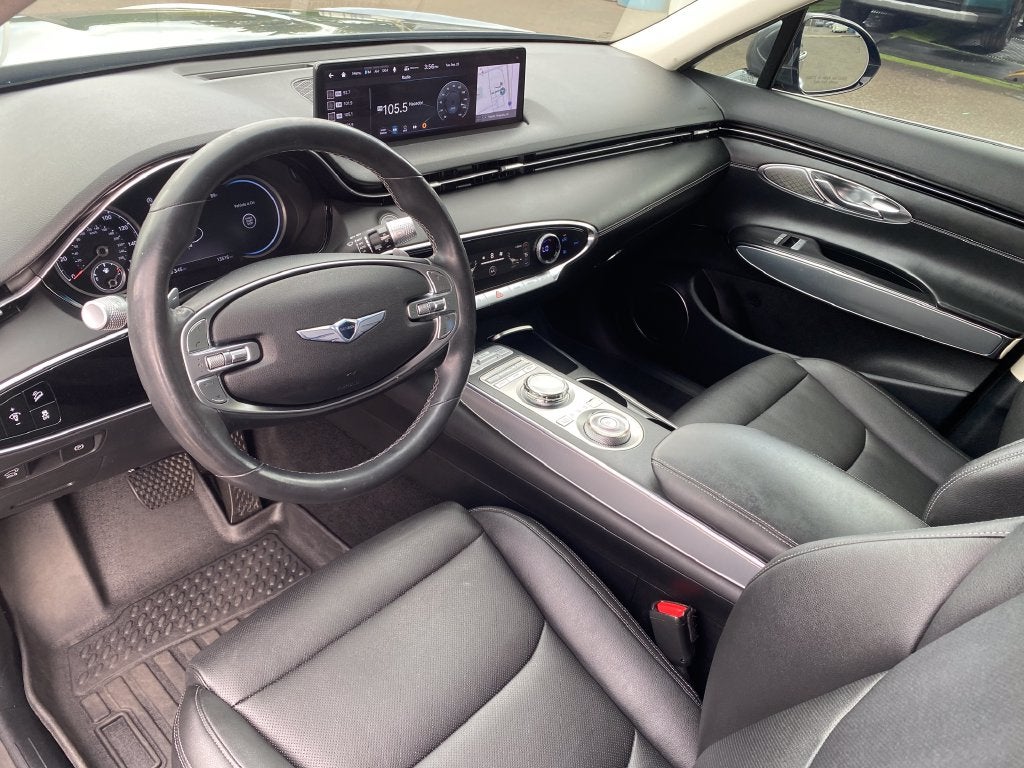 2022 Genesis GV70 2.5T