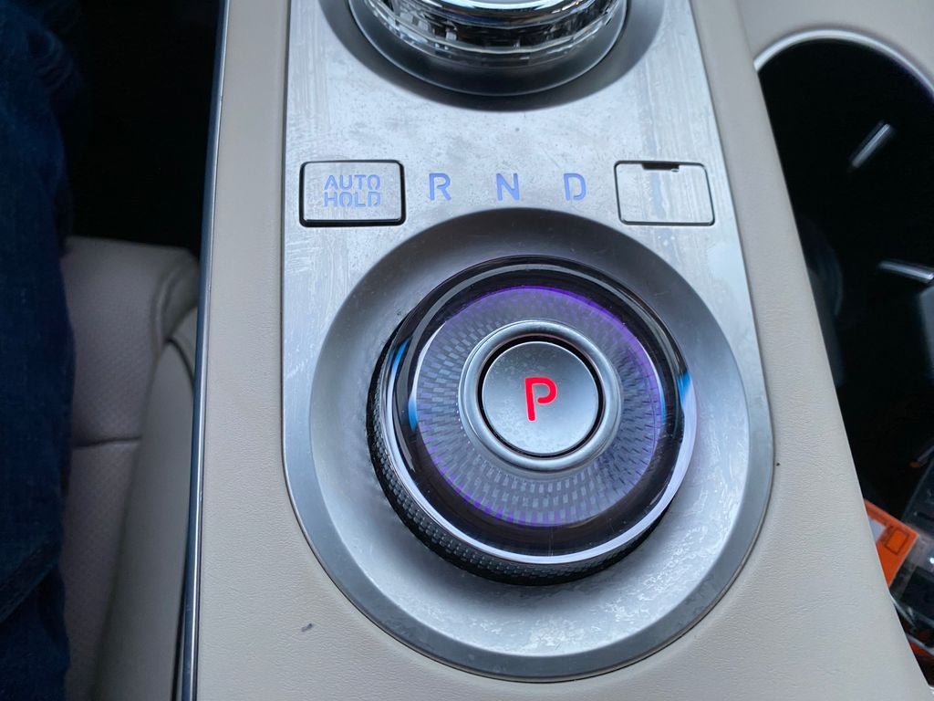 2022 Genesis GV70 2.5T