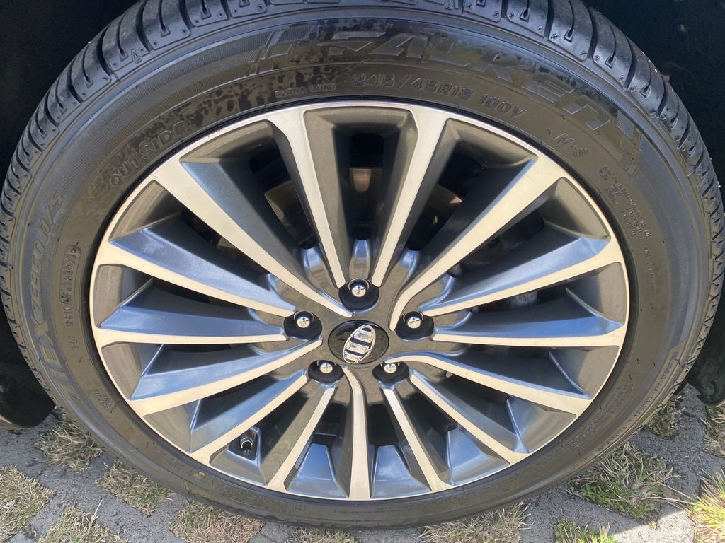 2017 Kia Cadenza Premium