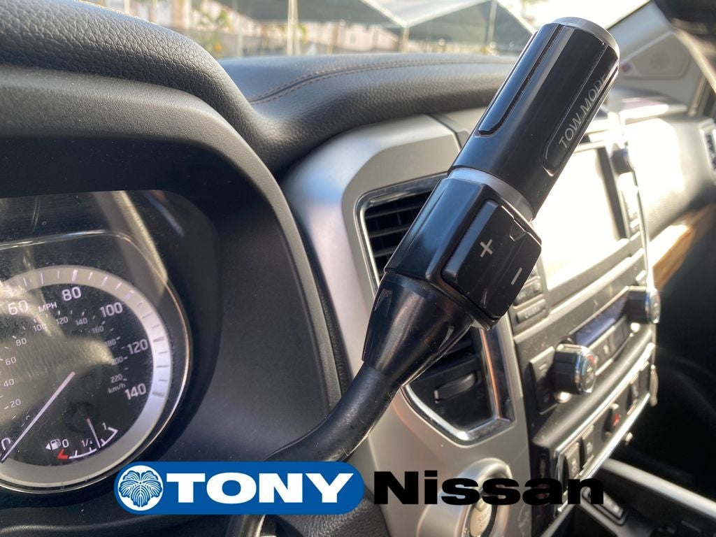 2017 Nissan Titan SL