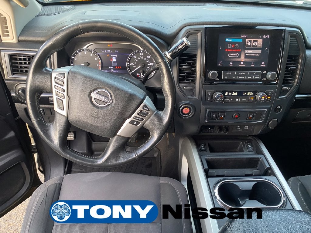 2023 Nissan Titan SV