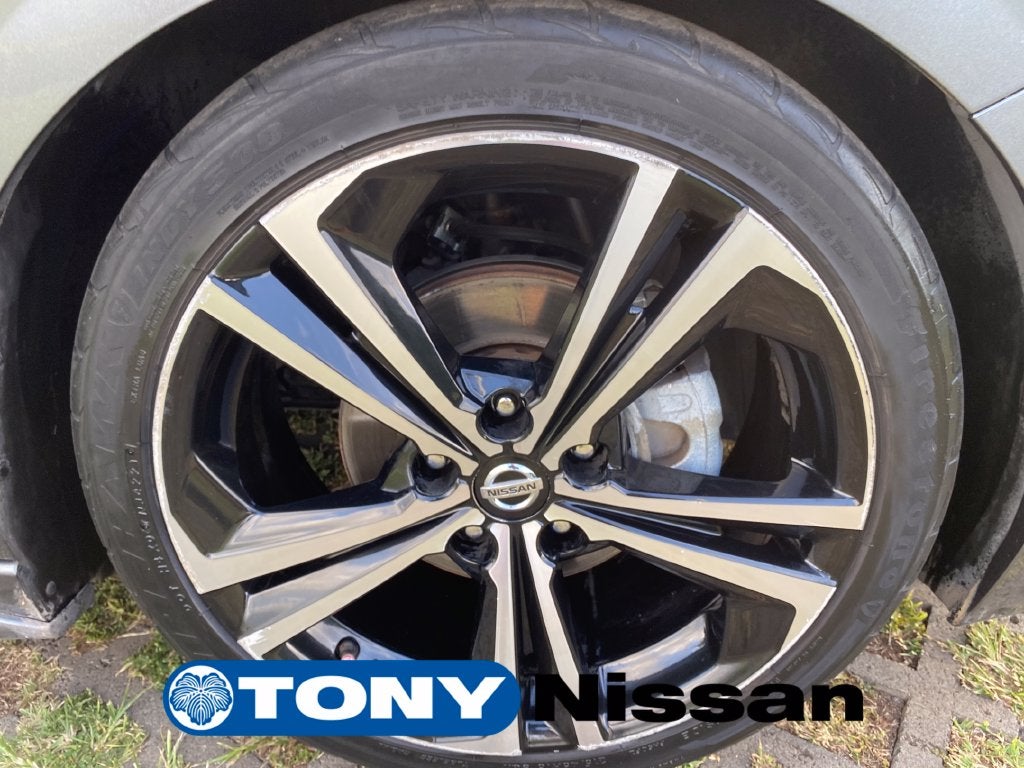 2020 Nissan Sentra SR
