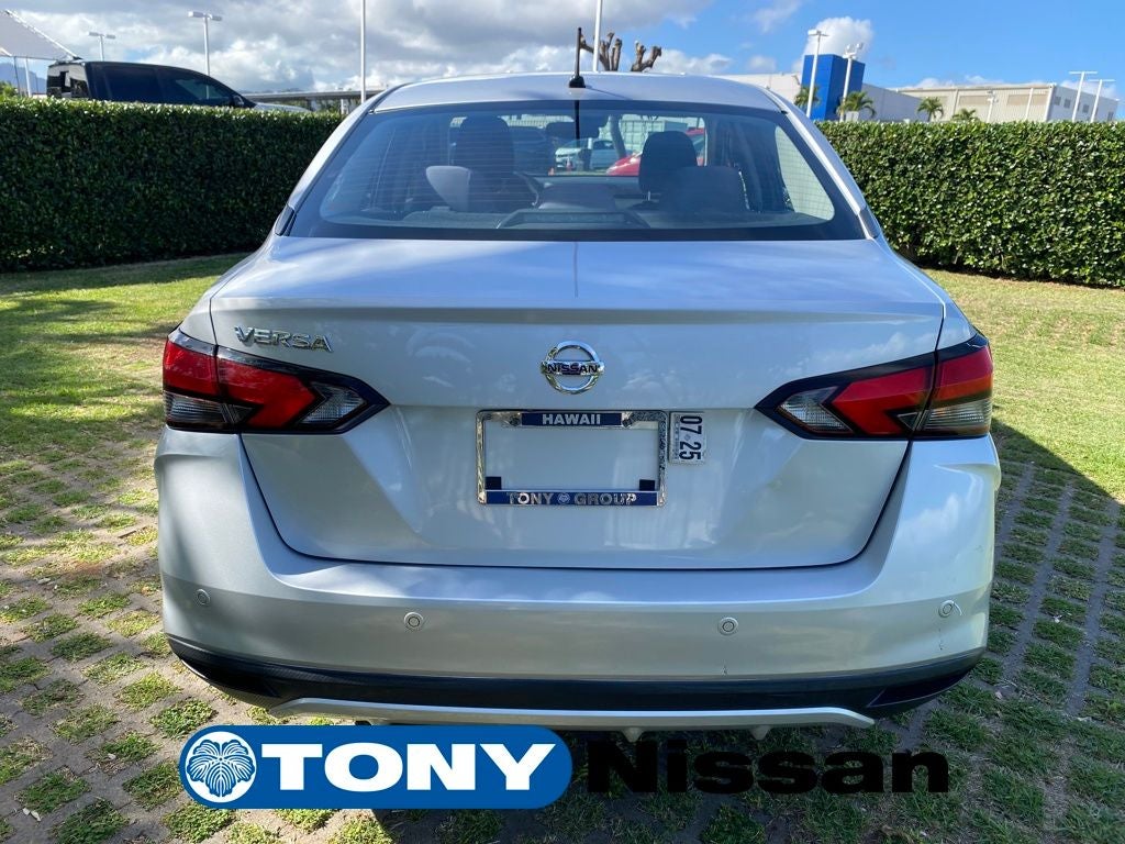 2021 Nissan Versa 1.6 S