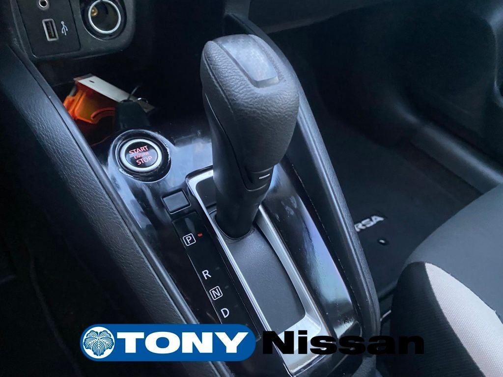 2022 Nissan Versa 1.6 SV