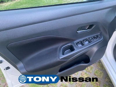 2022 Nissan Versa 1.6 SV