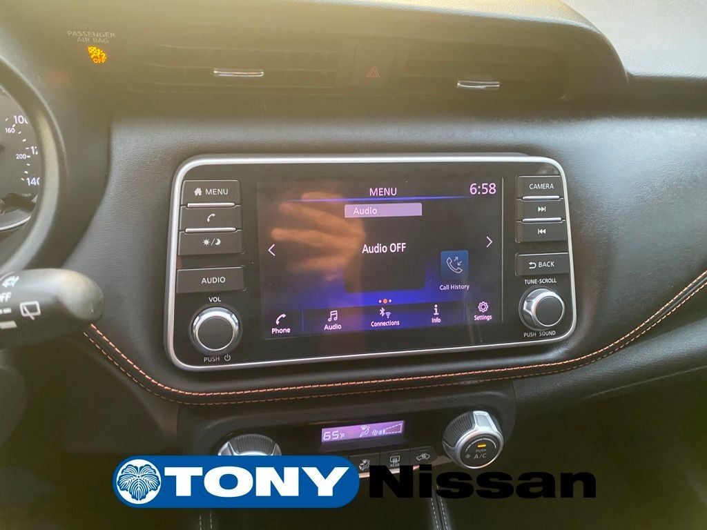 2018 Nissan Kicks SR